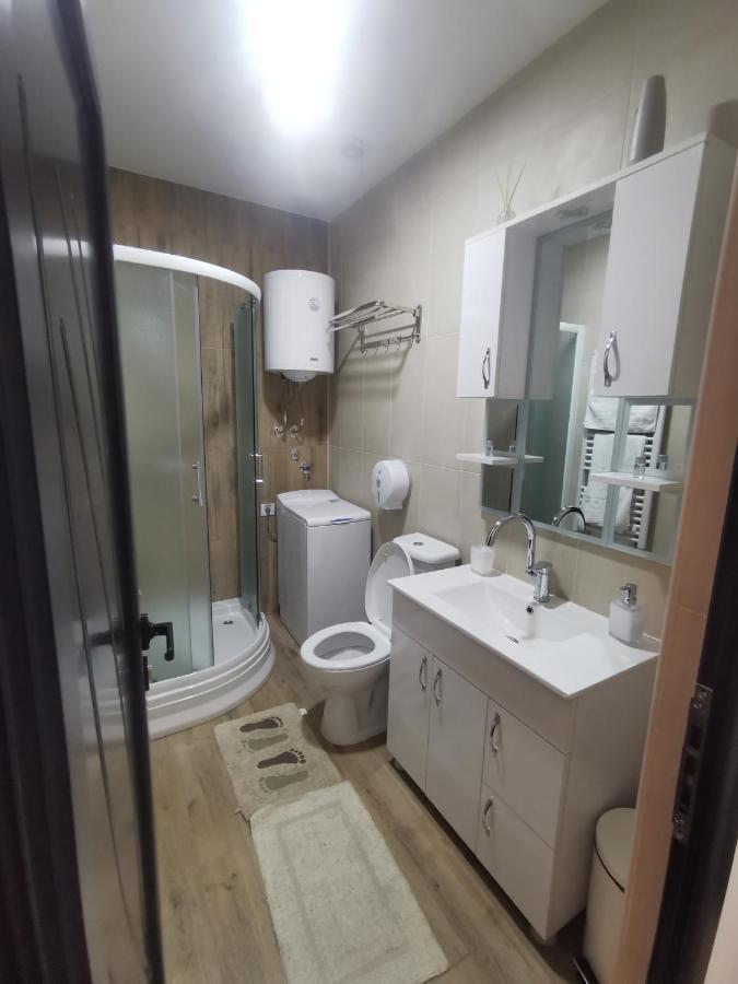 Restoran Due Punti Apartment Kursumlija Exterior foto